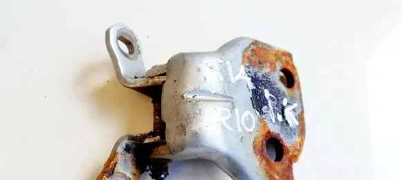 KIA Rio Front door upper hinge
