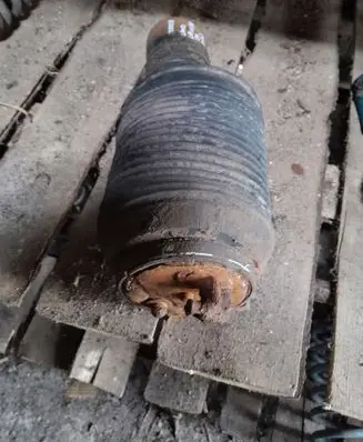 Toyota Land Cruiser (J120) Rear air suspension bag/shock absorber 