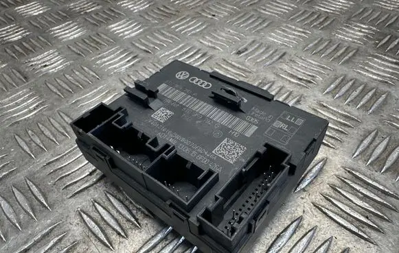 Audi A5 Sportback 8TA Door control unit/module 8T0959792P