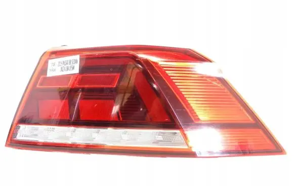 Volkswagen PASSAT B8 Rear/tail lights 3G5945096H