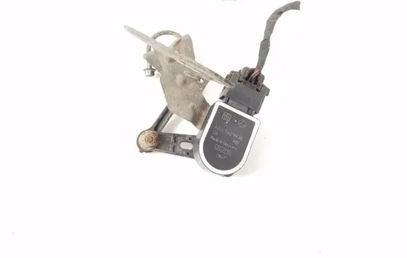 Infiniti Q30 Air suspension front height level sensor A0045429918
