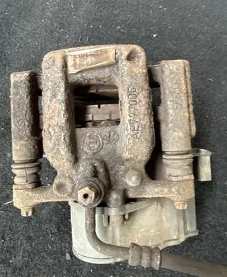 Peugeot 308 Rear brake caliper AE777006