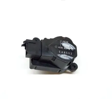Mercedes-Benz SL R230 Air flap motor/actuator 2308201242 A2308201242