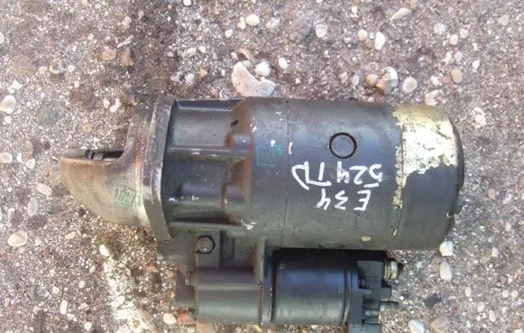 BMW 5 E34 Starter motor