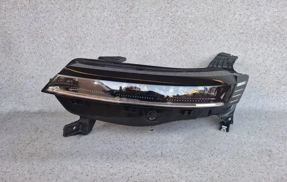 Renault Megane E-Tech Headlight/headlamp 260607213R 1EX01514201 00007469