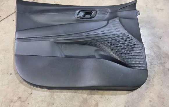 Hyundai i20 (BC3 BI3) Front door card panel trim 82370Q0000 BC35DRCAR
