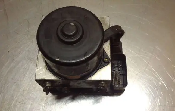 Jeep Grand Cherokee (WJ) ABS Pump 56041022AGA 25094601383