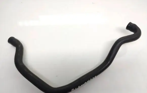 Volvo XC70 Breather/breather pipe/hose 30757220