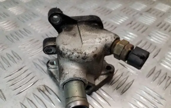 Hyundai ix35 Thermostat housing 