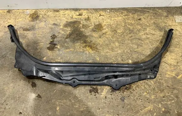 BMW 5 G30 G31 Other engine bay part 7363869