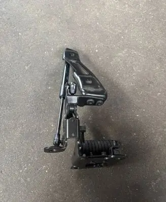 BMW 4 G22 G23 G24 G26 Tailgate/trunk/boot hinge 8495767
