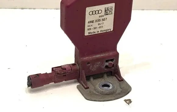 Audi A5 Sound amplifier 4M0035507