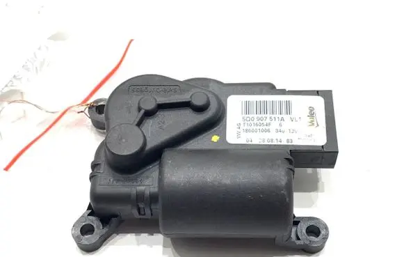 Audi A3 S3 8V Air flap motor/actuator 5Q0907511A