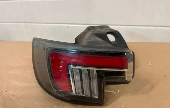 Opel Mokka X Rear/tail lights 2SK01499401AG 01082023 9833721880