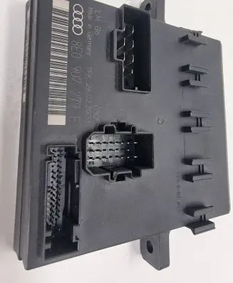 Audi A4 S4 B6 8E 8H Comfort/convenience module 26022003 8E0907279E