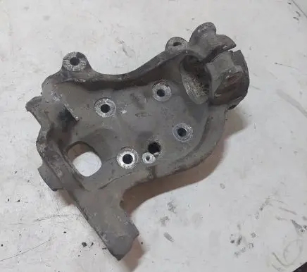 BMW 5 E60 E61 Front wheel hub 6760953