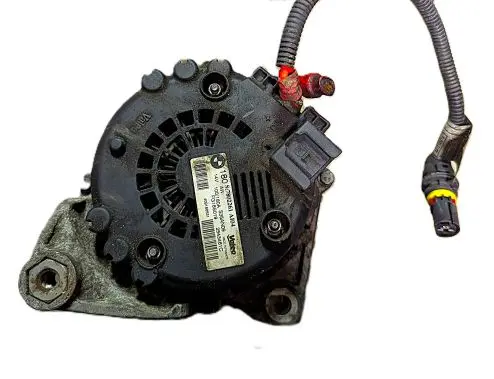 BMW 3 E90 E91 Generator/alternator 7802261 2543461C