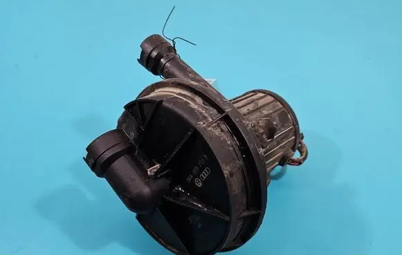 Volkswagen Golf V Secondary air pump 06A959253B IMPRK1380545