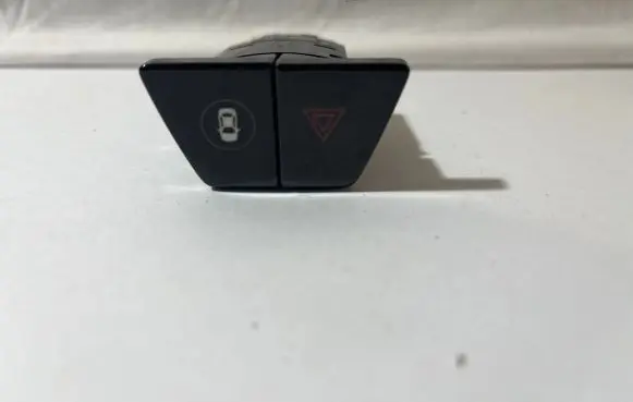 BMW 5 G30 G31 Hazard light switch 6993047