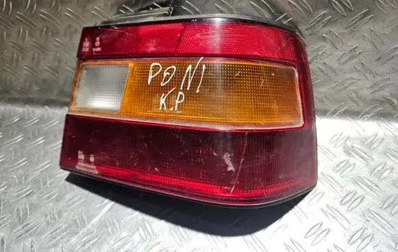Hyundai Pony Rear/tail lights 011142 7R011142