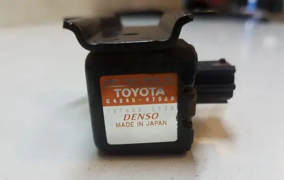 Toyota Prius (XW20) Airbag deployment crash/impact sensor G484547020