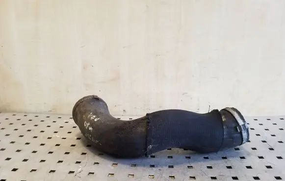 Volvo V70 Intercooler hose/pipe