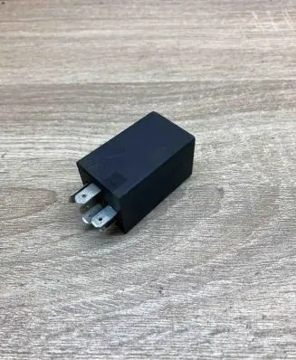 Audi A6 S6 C5 4B Other relay 4B0907307 7038900209 392