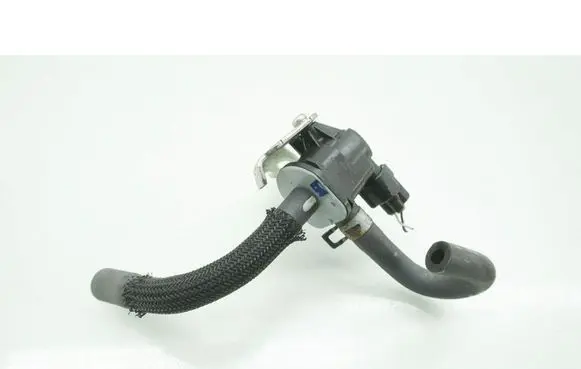 Lexus IS III XE30 Vacuum valve 9091012276