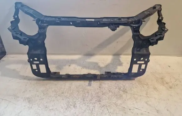 KIA Sorento Radiator support slam panel