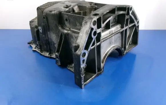 Renault Clio III Oil sump 8200318813