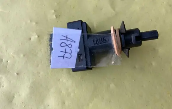 Mercedes-Benz A W169 Clutch pedal sensor 0045452114