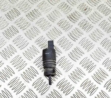 Mercedes-Benz SLK R171 Windscreen/windshield washer pump