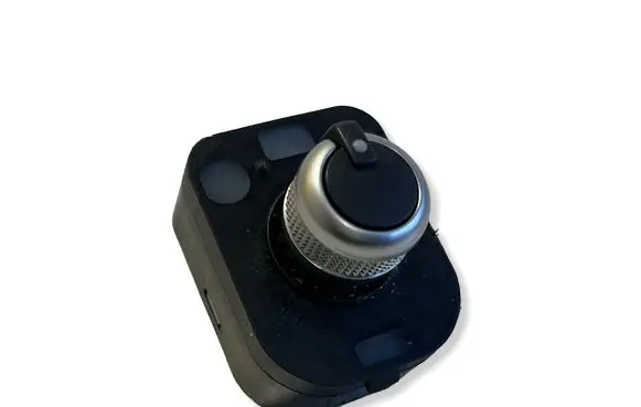 Audi Q3 8U Wing mirror switch 8U0959565C