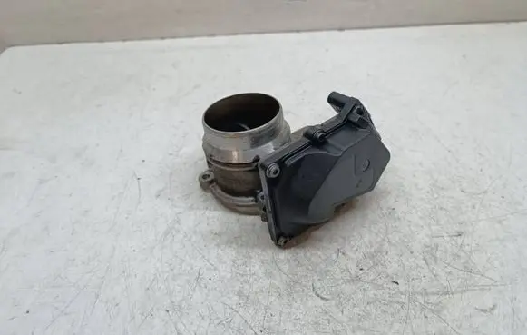 BMW 5 F10 F11 Throttle valve 7806231