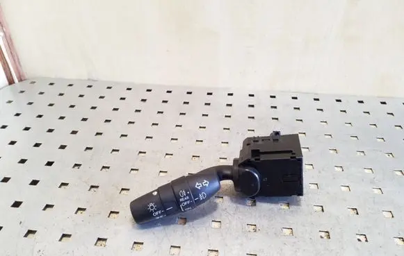 Honda CR-V Indicator stalk M29843