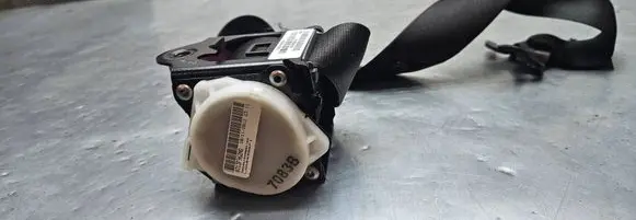 BMW X3 F25 Front seatbelt 30577152 22577152