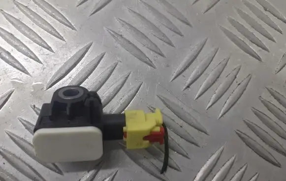 Audi A6 S6 C6 4F Airbag deployment crash/impact sensor 4F0959643C