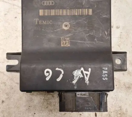 Audi A6 S6 C6 4F Gateway control module 8006TF7MNL 4F0910468A 4F0907468B