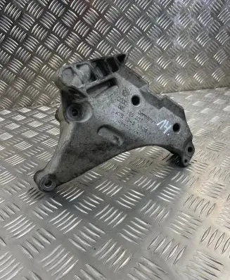 Audi Q5 SQ5 Engine mounting bracket 03l199207