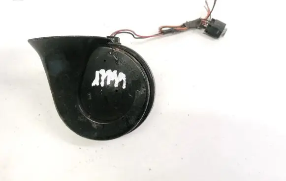 Volkswagen PASSAT B6 Horn signal E1000209
