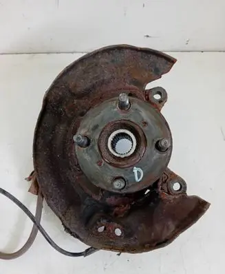 Toyota Yaris Front wheel hub spindle knuckle