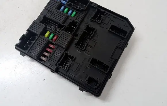 Renault Talisman BSM Control unit 284B63349R