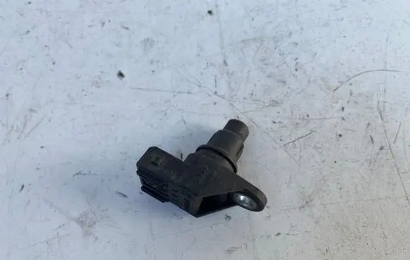 Renault Scenic I Camshaft position sensor 8200038472