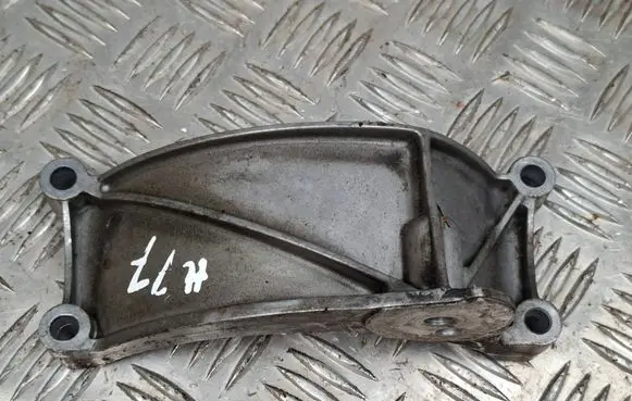Audi A6 C7 Generator/alternator bracket 06E903143D VR5DGS7277P11