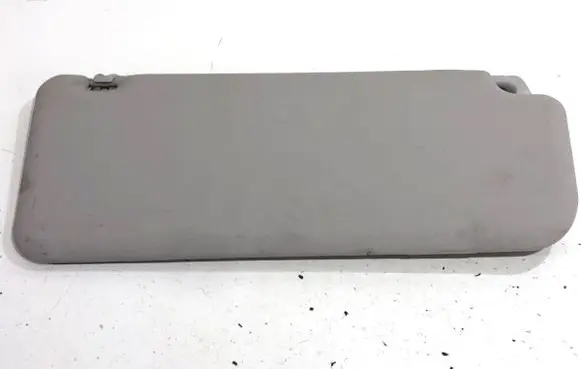 Sun visor