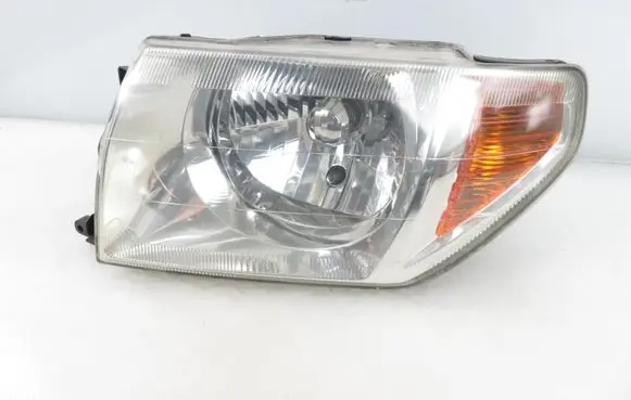 Mitsubishi Pajero Pinin Headlight/headlamp
