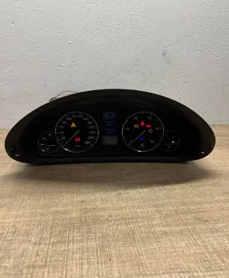 Mercedes-Benz C W203 Speedometer (instrument cluster) A2035401148 110080266