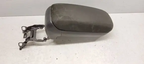 Toyota Avensis T250 Armrest 