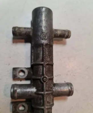 BMW 5 E28 other engine part 12782589