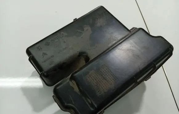 Peugeot 407 Fuse box cover 9651659780